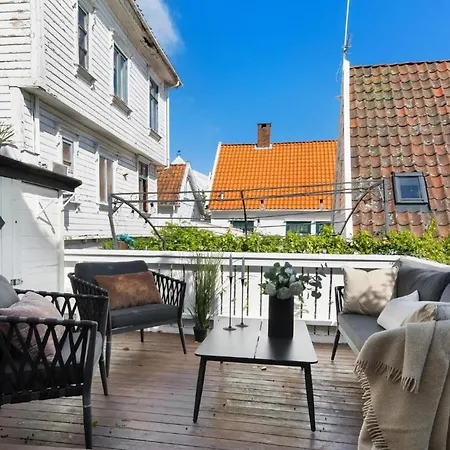 Apartment In Old Stavanger דירה *